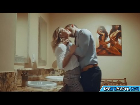 ❤️ När en bystig blondin förför dig på en offentlig toalett ☑ Super sex at us sv.assay-define-smartlink.ru ☑